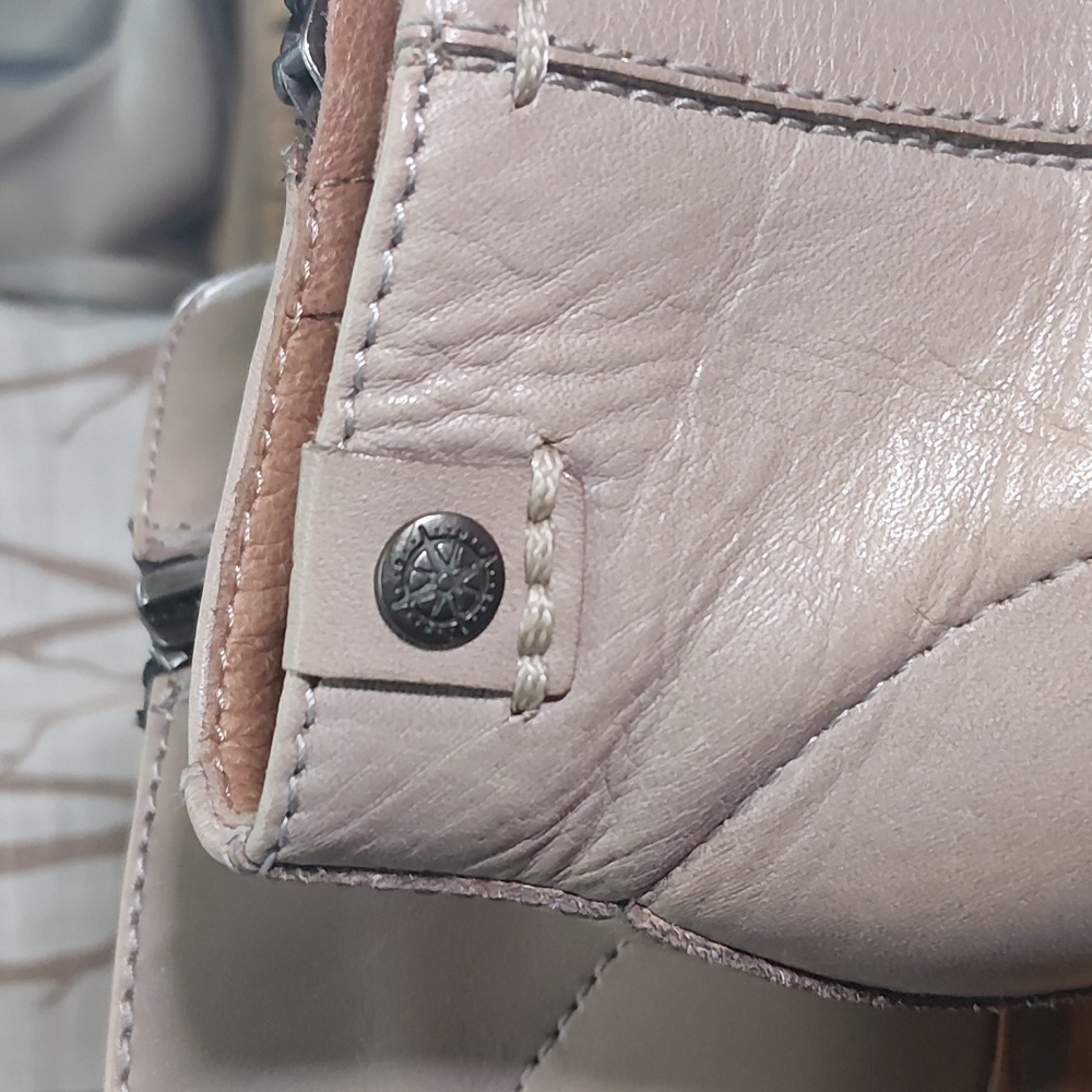 Bussola Light Gray Ankle Boots - Picture 8 of 8